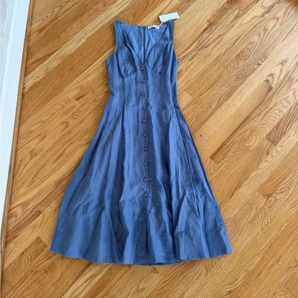 REFORMATION
Sebastien Button Front Linen Midi Dress
New with tags